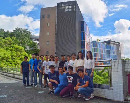   
		Prof. Liming Bian (6th from right, 2nd row), Associate Professor of Department of Biomedical Engineering, CUHK and his research team members.	 
